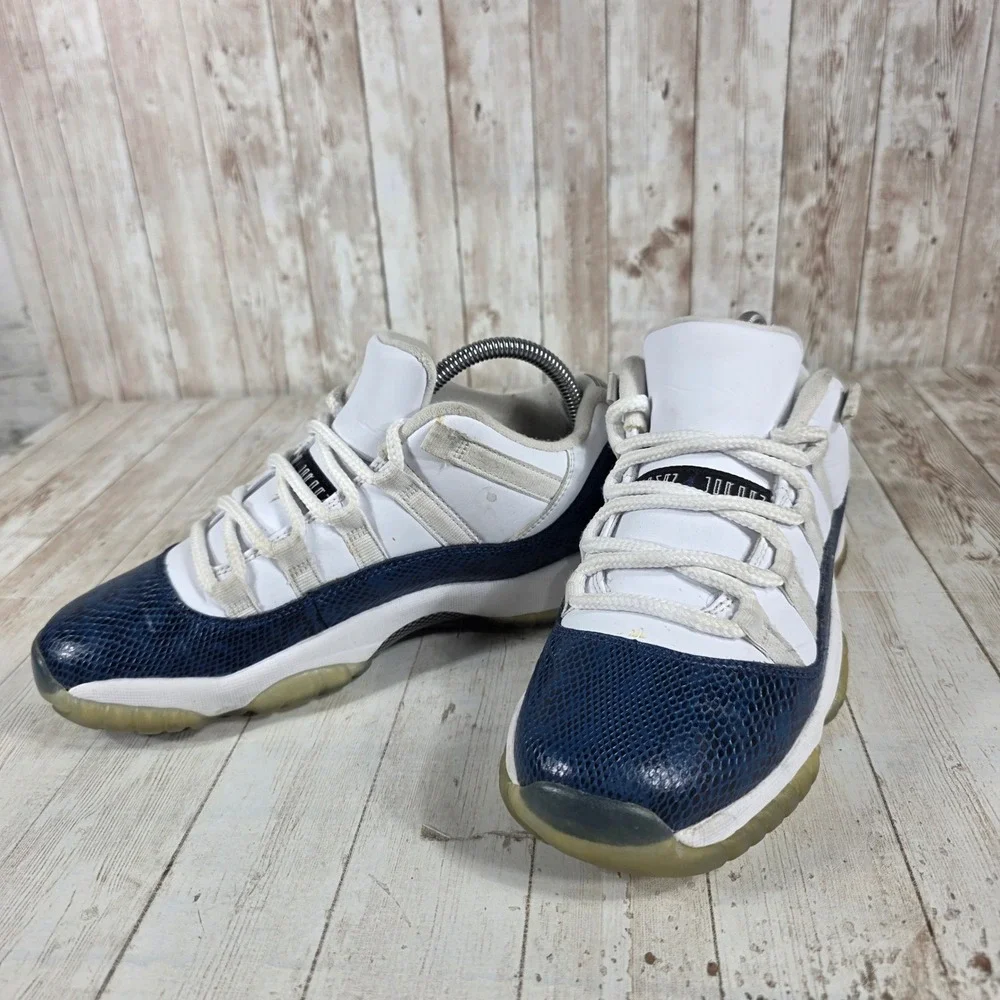 Kids Air Jordan 11 Retro Low Concord Snakeskin White Navy‎ Blue Youth 7Y